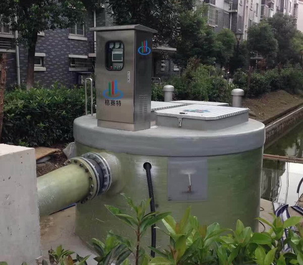 *體化預(yù)制泵站進(jìn)水和出水口【熱鍍鋅法蘭橡膠軟連接】